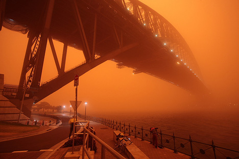 Sydney in the Dust